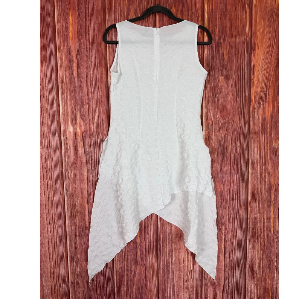 IC by Connie K Womens Small White Textured Asymmetrical Handkerchief Hem Top - Picture 7 of 7